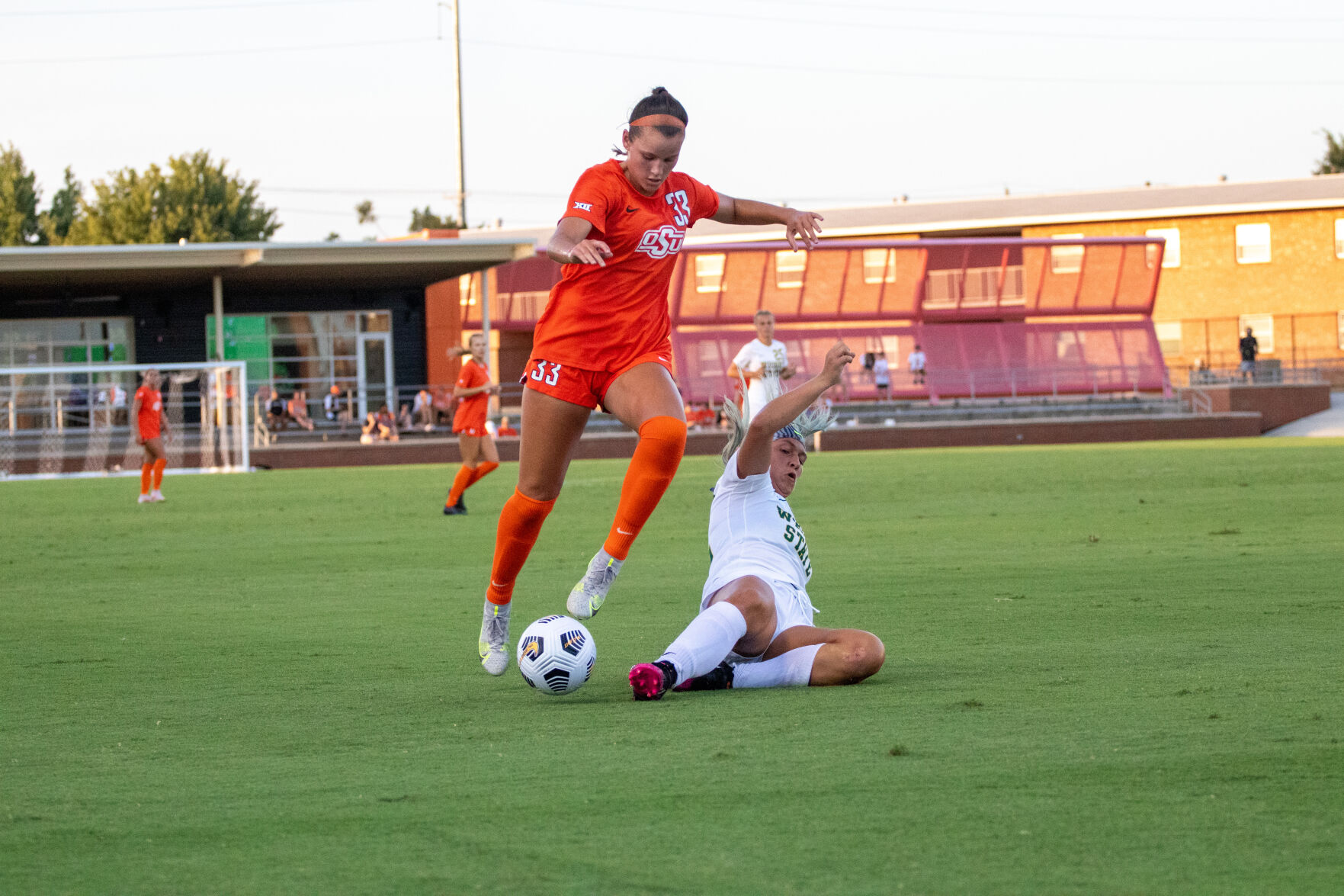 OSU freshman forward Logan Heausler